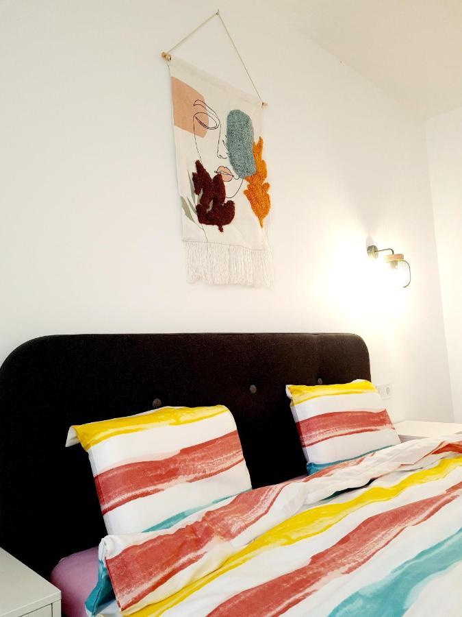 Eden Apartment คลูจ-นาโปกา ภายนอก รูปภาพ